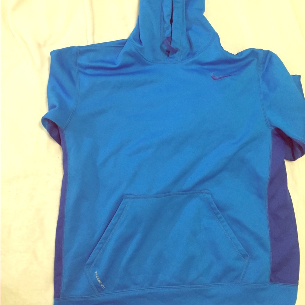 Nike Sweater